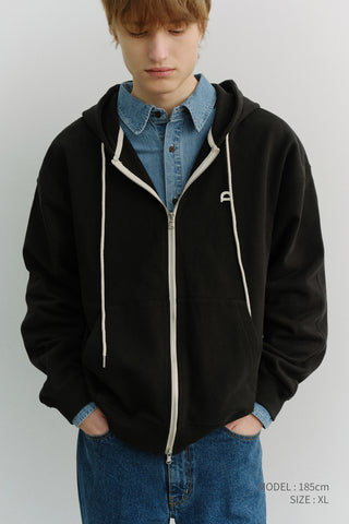 UNISEX LEATHER LOGO ZIP-UP HOODIE BLACK