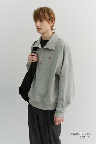 UNISEX LEATHER LOGO HALF ZIP-UP SWEATSHIRT MELANGE GREY