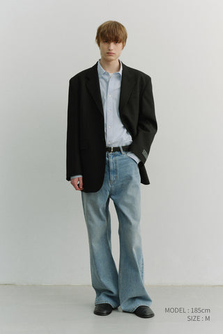 SEMI FLARED JEANS LIGHT BLUE