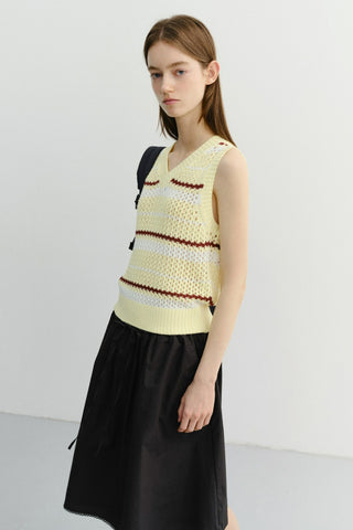 UNISEX CHUNKY STRIPED KNIT VEST BUTTER - Dunst