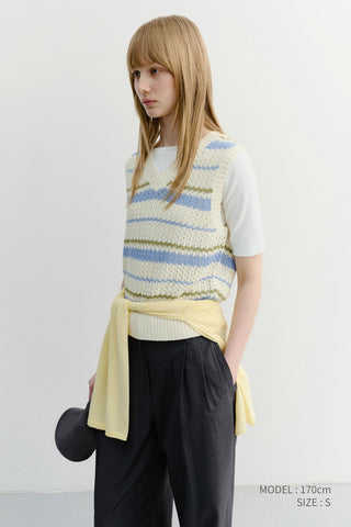 UNISEX CHUNKY STRIPED KNIT VEST SOFT BLUE - Dunst