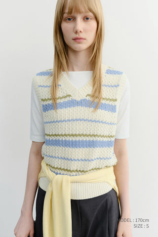 UNISEX CHUNKY STRIPED KNIT VEST SOFT BLUE - Dunst