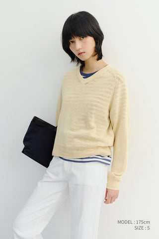 UNISEX V-NECK SWEATER BUTTER - Dunst