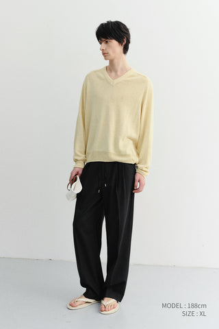 UNISEX V-NECK SWEATER BUTTER - Dunst