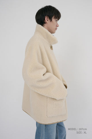UNISEX REVERSIBLE SOFT SHEARLING HALF JACKET SOFT BEIGE