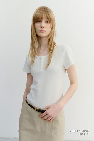 CLASSIC SCOOP NECK TOP IVORY