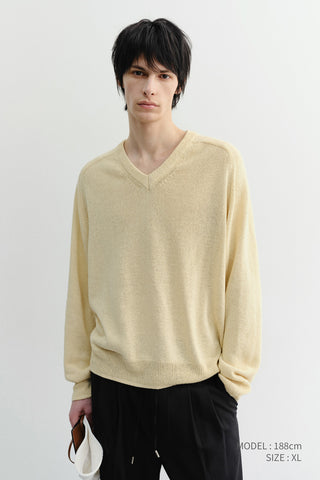 UNISEX V-NECK SWEATER BUTTER