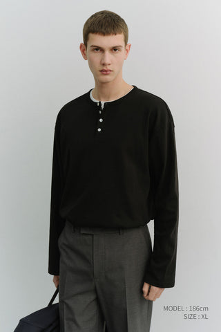 UNISEX HENLEY-NECK T-SHIRT BLACK