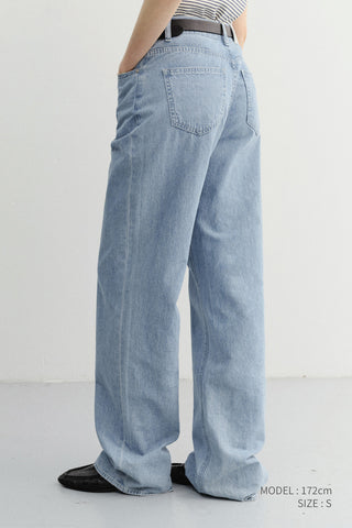 SUMMER STRAIGHT JEANS LIGHT BLUE