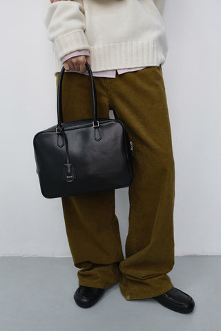 CLASSIC 28 LEATHER BAG BLACK