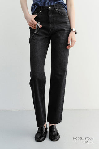 ESSENTIAL CROPPED JEANS BLACK