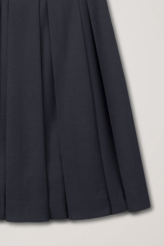 VOLUME PLEATS MIDI SKIRT CHARCOAL GREY