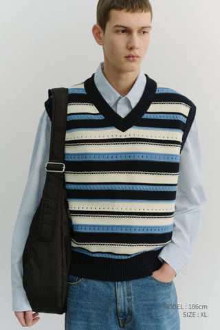 UNISEX CRAFTED STRIPED KNIT VEST NAVY CREAM