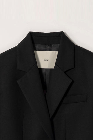 ESSENTIAL 2 BUTTON WOOL BLAZER BLACK