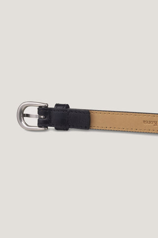 D-BUCKLE THIN LEATHER BELT BLACK