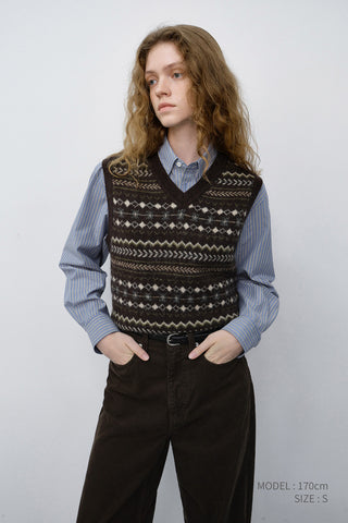 UNISEX CRAFTED V-NECK KNIT VEST DEEP BROWN