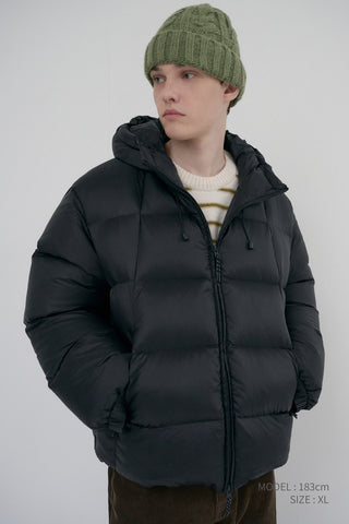UNISEX HOODED VOLUME GOOSE DOWN JACKET BLACK