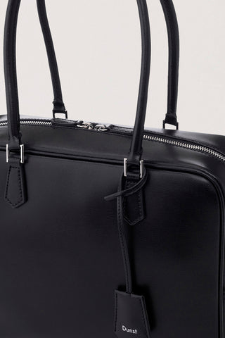 CLASSIC 28 LEATHER BAG BLACK