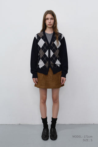 UNISEX V-NECK ARGYLE CARDIGAN NAVY