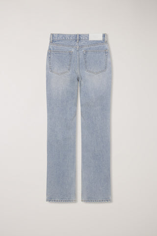 ESSENTIAL SEMI BOOT-CUT JEANS LIGHT BLUE