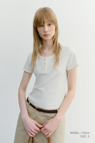 CLASSIC SCOOP NECK TOP IVORY