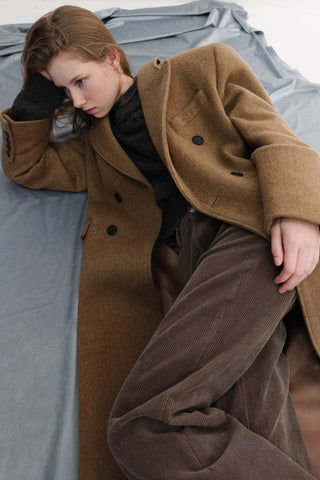 UNISEX TAILORED DOUBLE-BREASTED COAT CAMEL