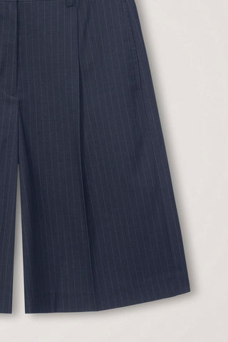 BERMUDA SHORTS NAVY STRIPE