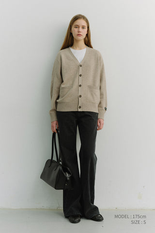 UNISEX BOYFRIEND KNIT CARDIGAN OATMEAL BEIGE