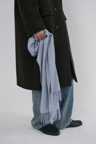 FRINGED CASHMERE MUFFLER SOFT BLUE
