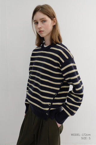 UNISEX STRIPED CHUNKY SWEATER NAVY