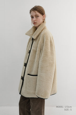 UNISEX REVERSIBLE SOFT SHEARLING HALF JACKET BLACK