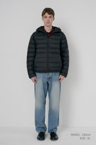 UNISEX LIGHT GOOSE DOWN JACKET BLACK
