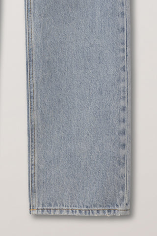 STRAIGHT TAPERED JEANS LIGHT BLUE