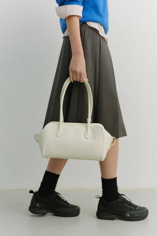 SOFT FRAME COMPACT SHOULDER BAG IVORY