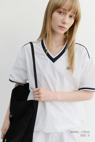 UNISEX V-NECK WOVEN TOP WHITE
