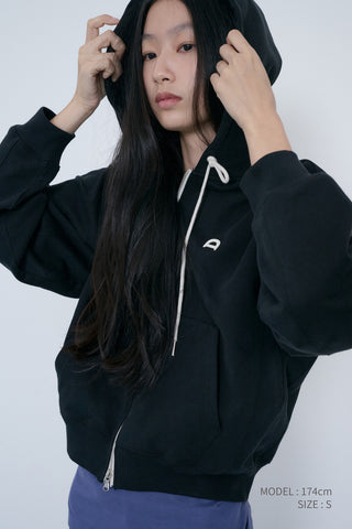 UNISEX LEATHER LOGO ZIP-UP HOODIE BLACK