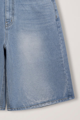 RELAXED BERMUDA DENIM SHORTS LIGHT BLUE