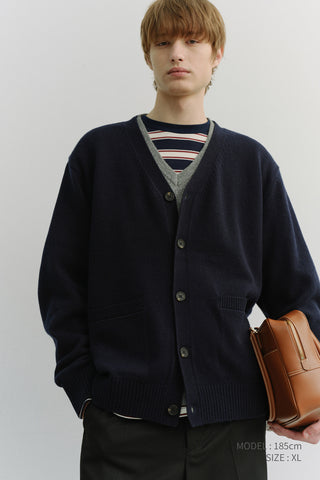 UNISEX BOYFRIEND KNIT CARDIGAN DARK NAVY