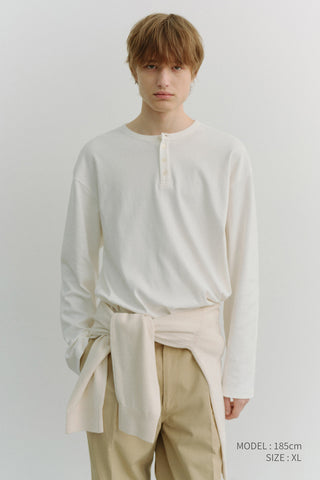 UNISEX HENLEY-NECK T-SHIRT OFF WHITE