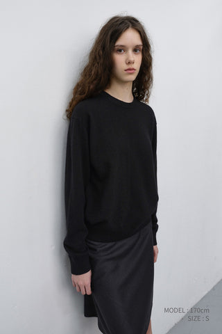 UNISEX ESSENTIAL CREWNECK SWEATER BLACK
