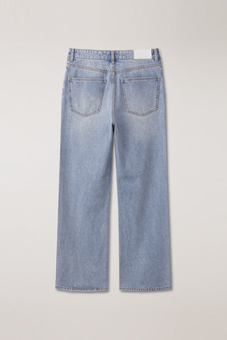 SEMI FLARED JEANS LIGHT BLUE