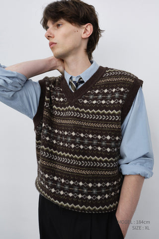UNISEX CRAFTED V-NECK KNIT VEST DEEP BROWN