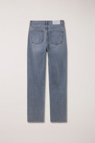 ESSENTIAL STRAIGHT JEANS LIGHT BLUE