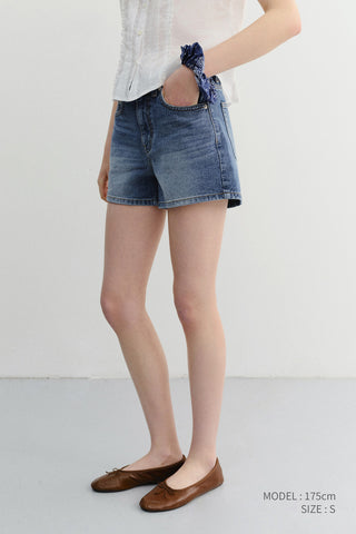 MINI DENIM SHORTS CLASSIC BLUE