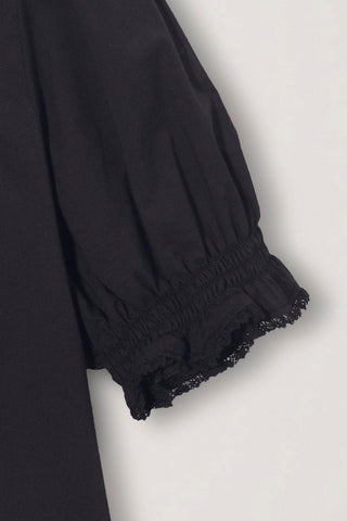 RUFFLE BLOUSE BLACK