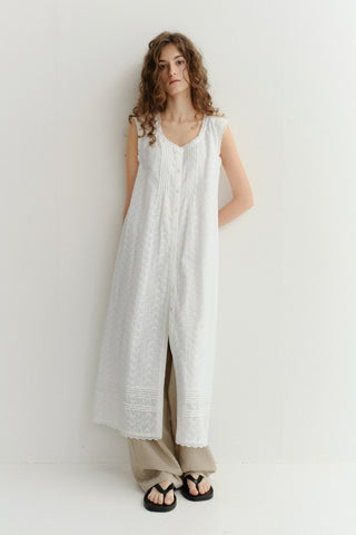 NEEDLEWORK BABYDOLL DRESS WHITE