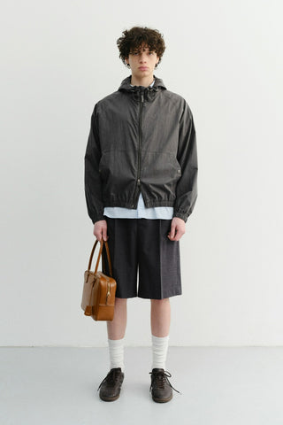 PLEATED BERMUDA SHORTS GREY