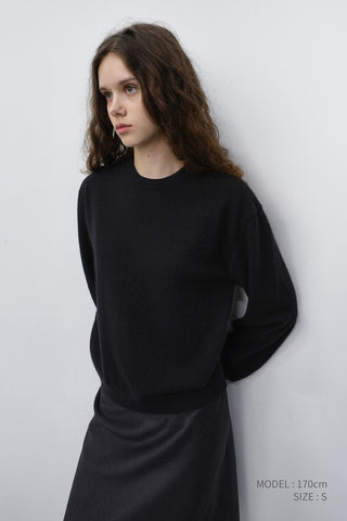 UNISEX ESSENTIAL CREWNECK SWEATER BLACK