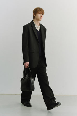 CLASSIC 28 LEATHER BAG BLACK