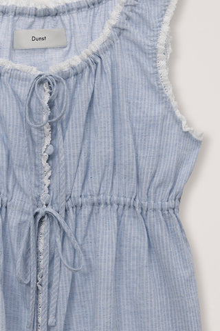 SHIRRING SLEEVELESS BLOUSE SOFT BLUE STRIPE